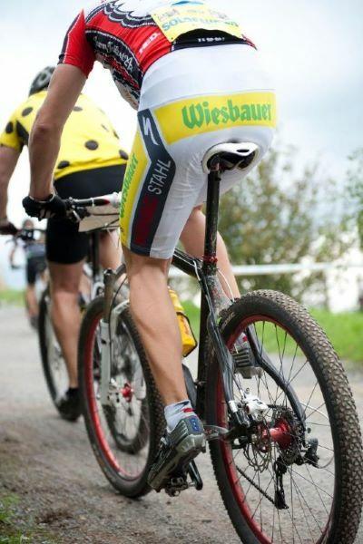 Radler 2 Radler von hinten